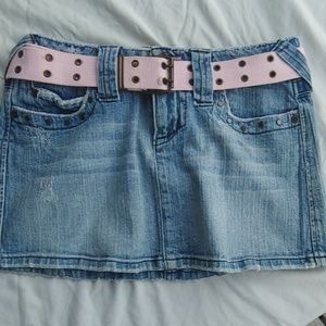 Denim mini skirt with belt